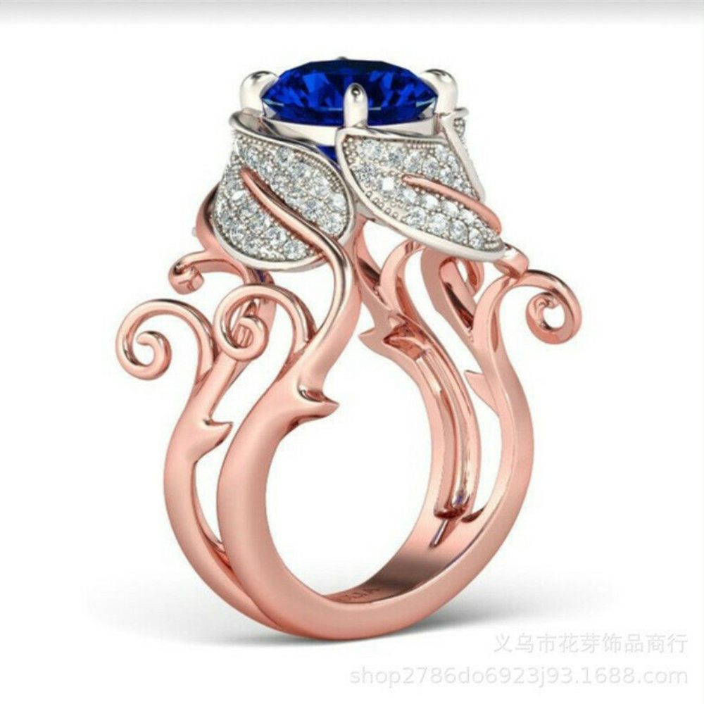 SALE ** Beautiful Diamond & Blue Topaz 18K Gold Rose Statement Ring